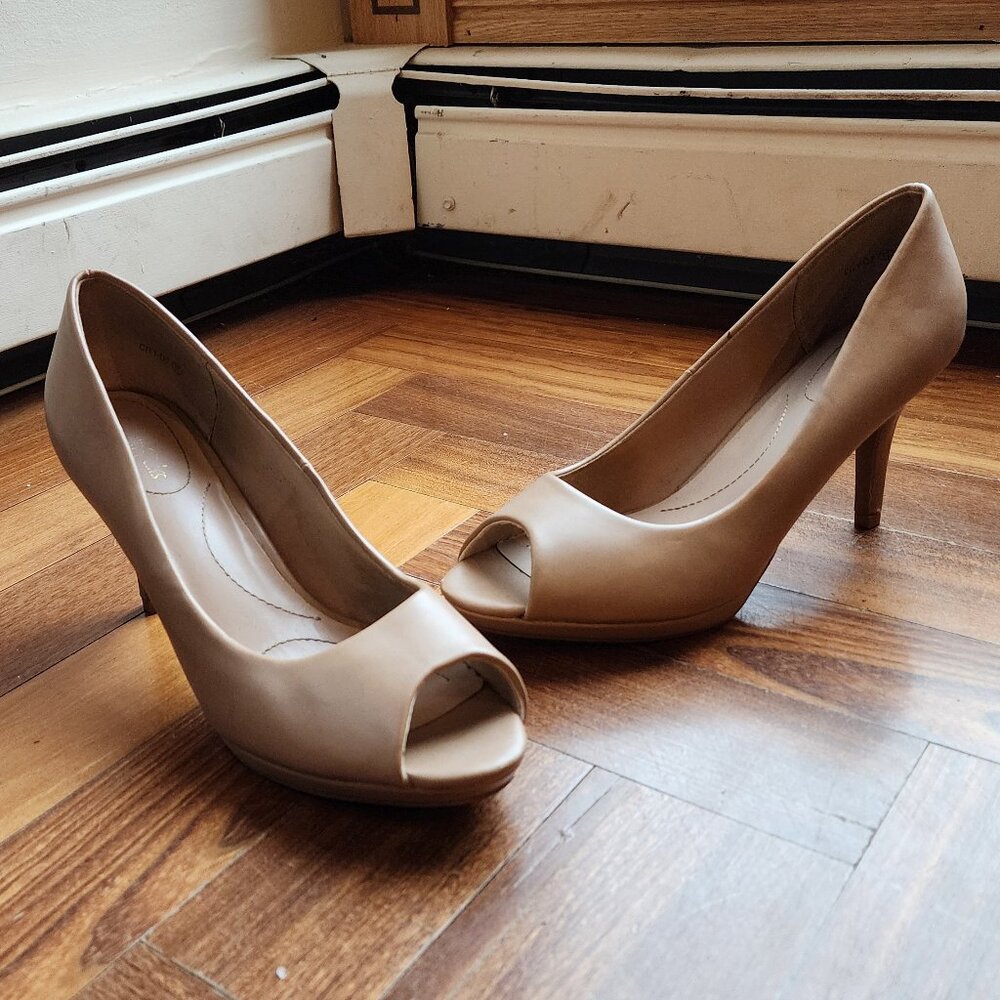 Dream Pairs Beige Leather Open Toe High Heels Size 11 - Picture 2 of 16